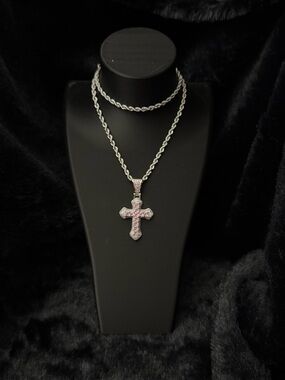 Pink Rhinestone Cross Pendant Twisted Rope Chain Alloy Necklace